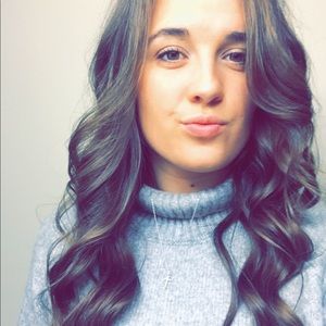 Meet your Posher, Hannah